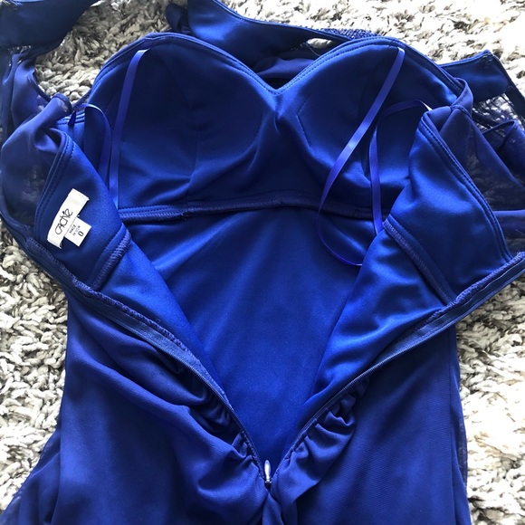 Cache Dress - Picture 6 of 6